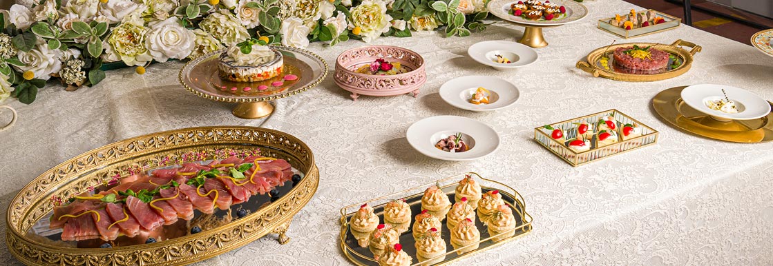 Il Maniero Coutry House offre un servizio impeccabile per la tua cena aziendale